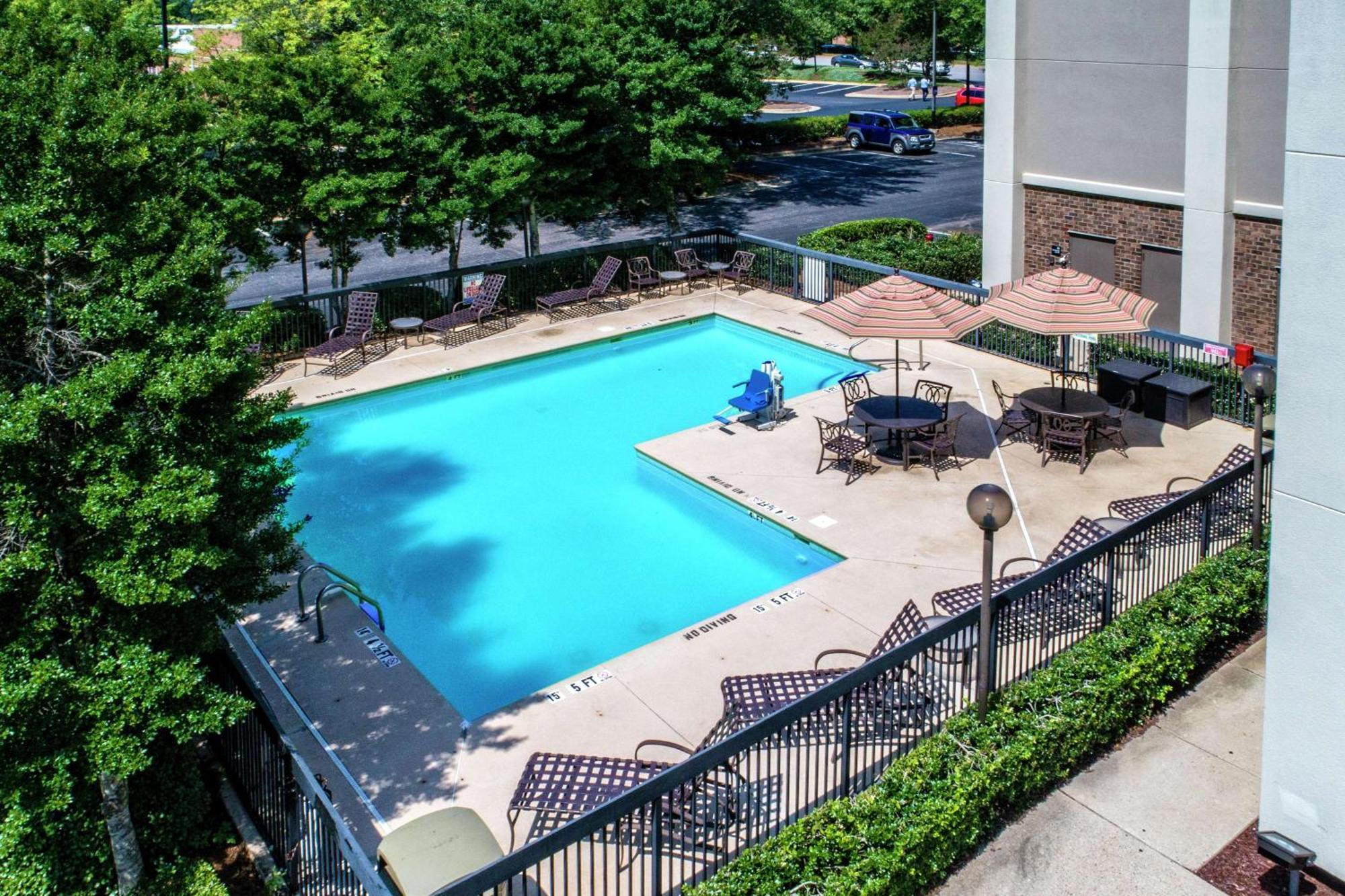 Hampton Inn Raleigh Cary Eksteriør bilde